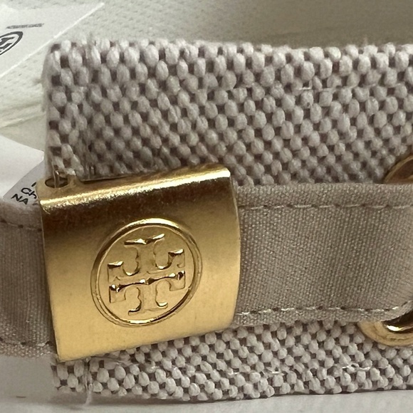 New Tory Burch Two-Tone Canvas Adjustable Performance Visor - Picture 6 of 7